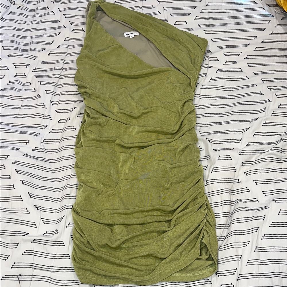 Superdown Green Ruched One Shoulder Dress